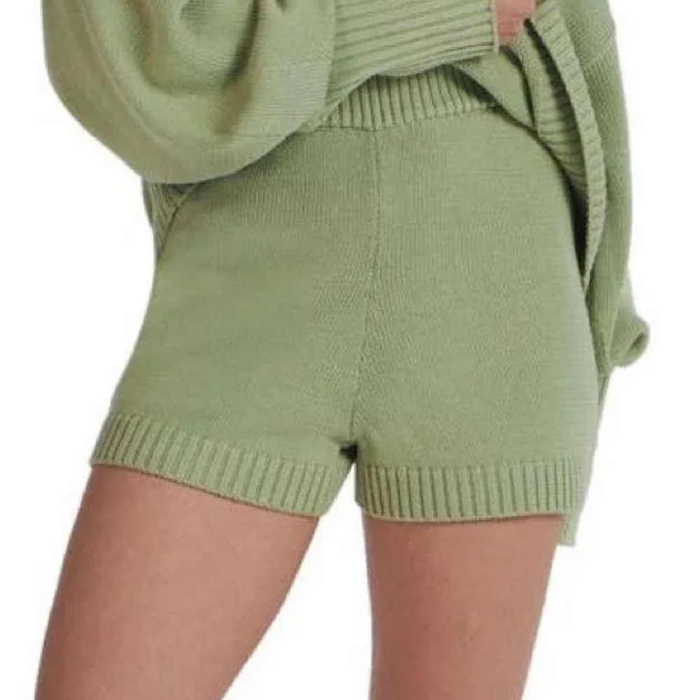 Charlie holiday knit lounge  shorts - nwt